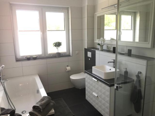 Top-Ferienwohnung Bei Berlin, Bis 3 Gaeste, Terrasse Und Garten Bestensee Εξωτερικό φωτογραφία